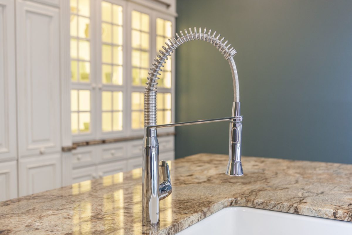 Kitchen Sink Faucet and Other Accessories for Functionality