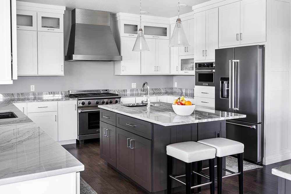 Gray and white kitchen countertop that fits your style.